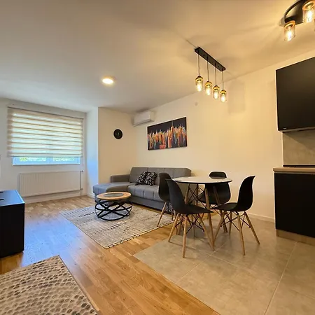 Kovan Lux 9 Апартаменты