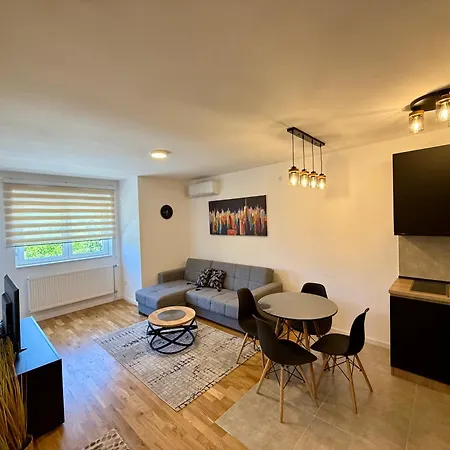 Kovan Lux 9 * Сокобаня